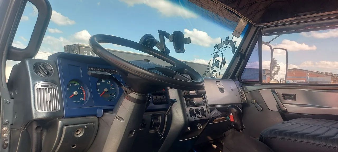 CONJUNTO Volks 17250 E 2006 + Randon 2006 12 Pinos com Pneus. - Foto 11