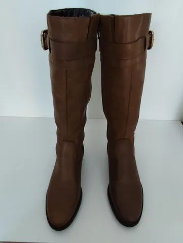 Bota feminina  de cano alto tamanho 37 