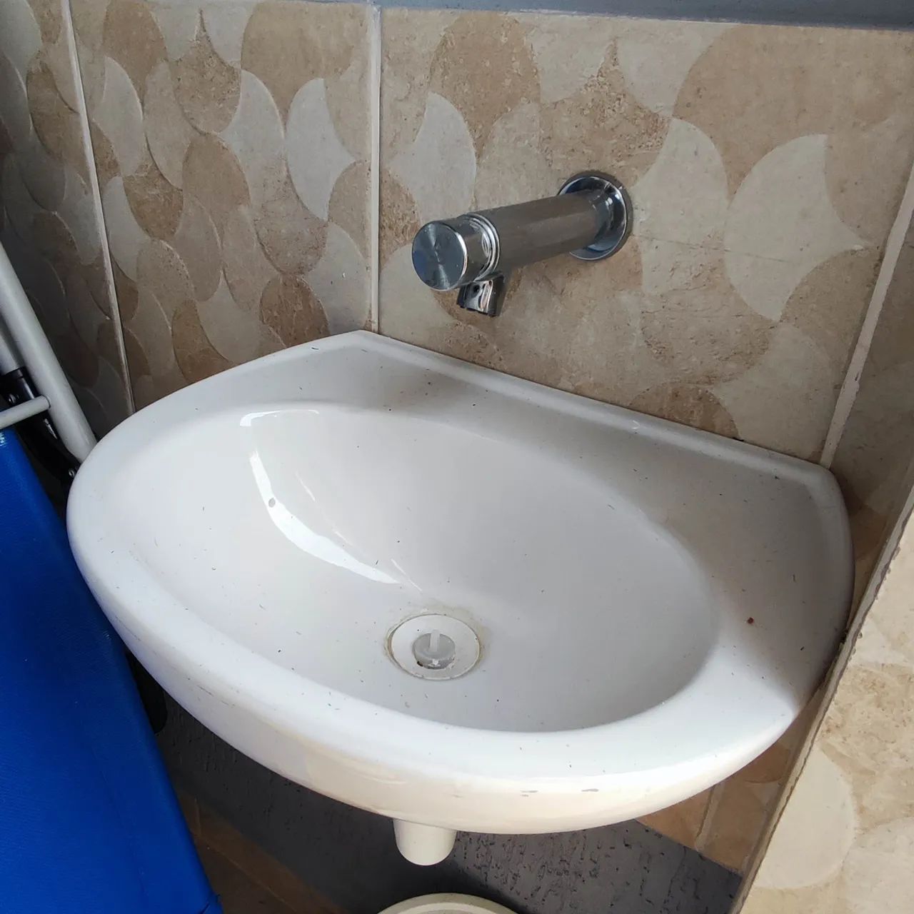 Vaso sanitário + lavatório  - Foto 6