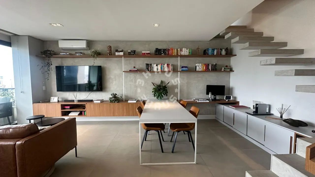 Apartamento Duplex na Vila Olímpia de 103m², com 01 suíte, varanda. 02 vagas de garagem +  - Foto 4