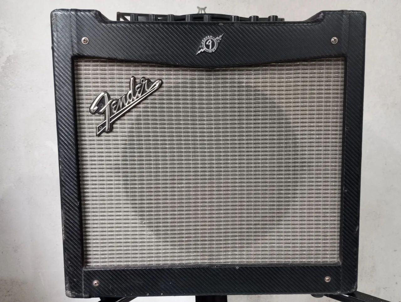 AMPLIFICADOR FENDER MUSTANG II
