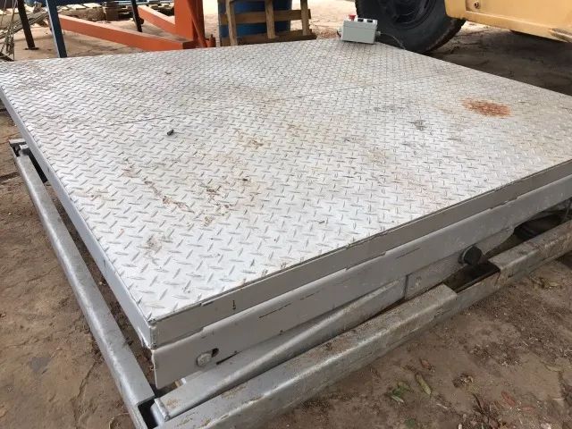 Plataforma Elevatória Pantografica