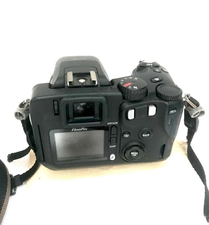 Câmera Digital Fujifilm FinePix S7000 - Foto 2