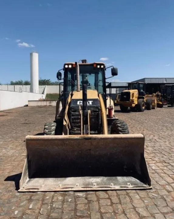 Retroescavadeira Caterpillar 416 2018  - Foto 3