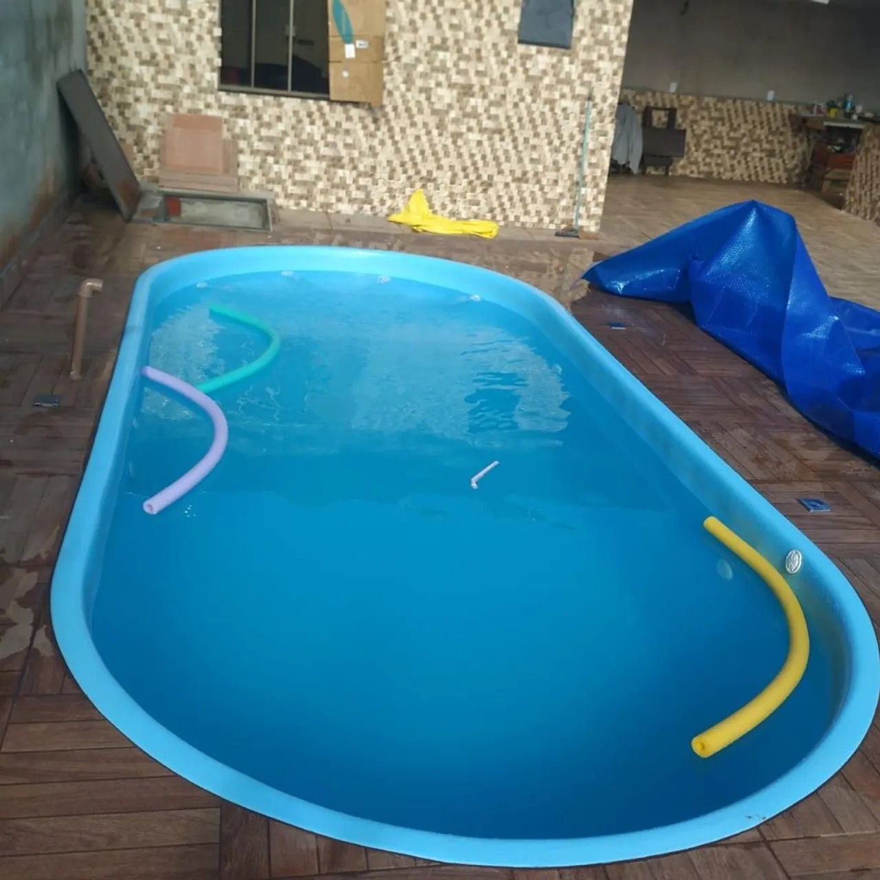 Piscina Oval para Área Externa