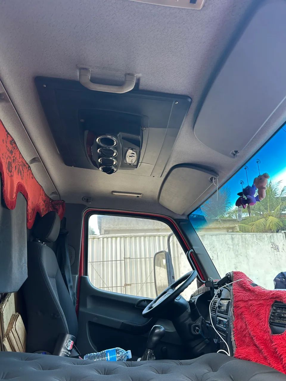 3/4 accelo 815 no chassis  - Foto 7