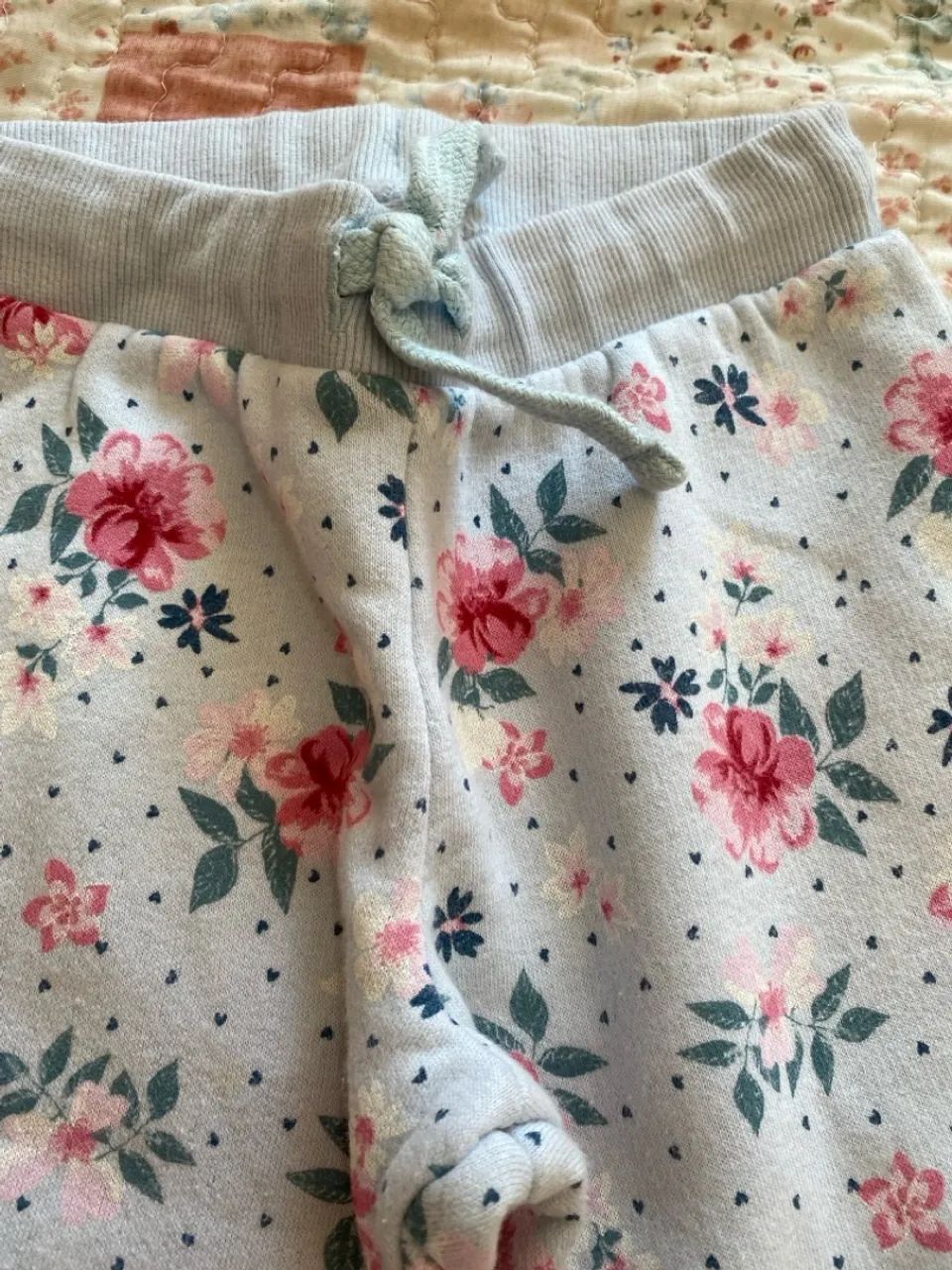 Calça de Moletom Infantil Floral - Foto 2