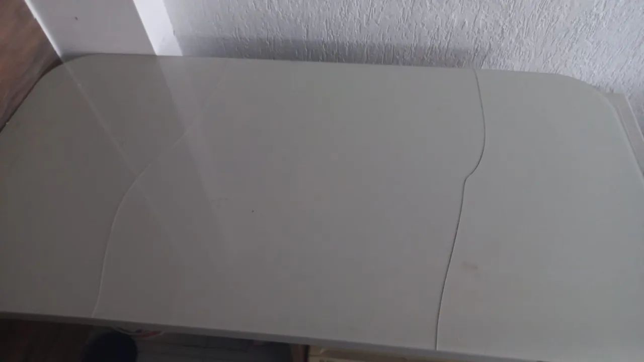 Mesa de vidro 64352682459521124
