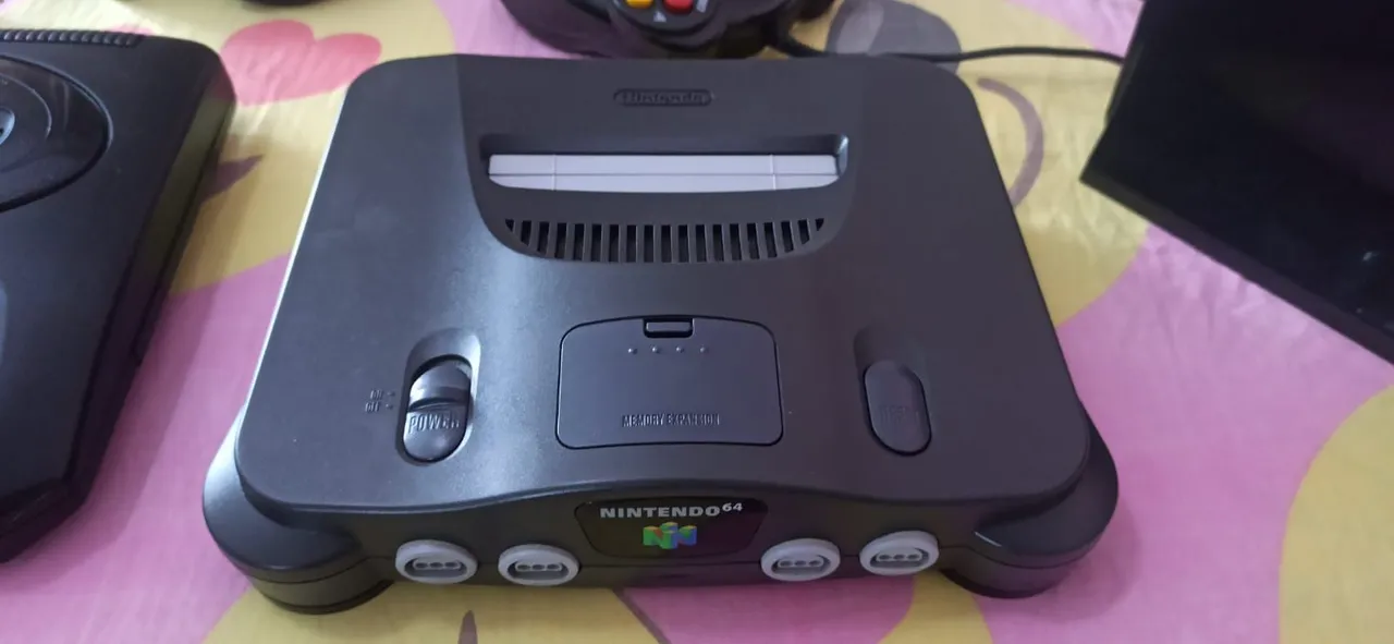 Nintendo 64 - Clássico dos games!