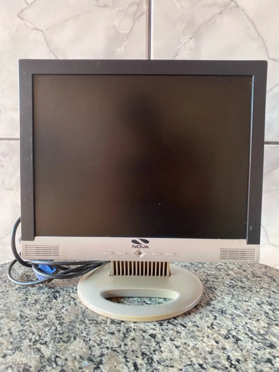 Monitor Nova