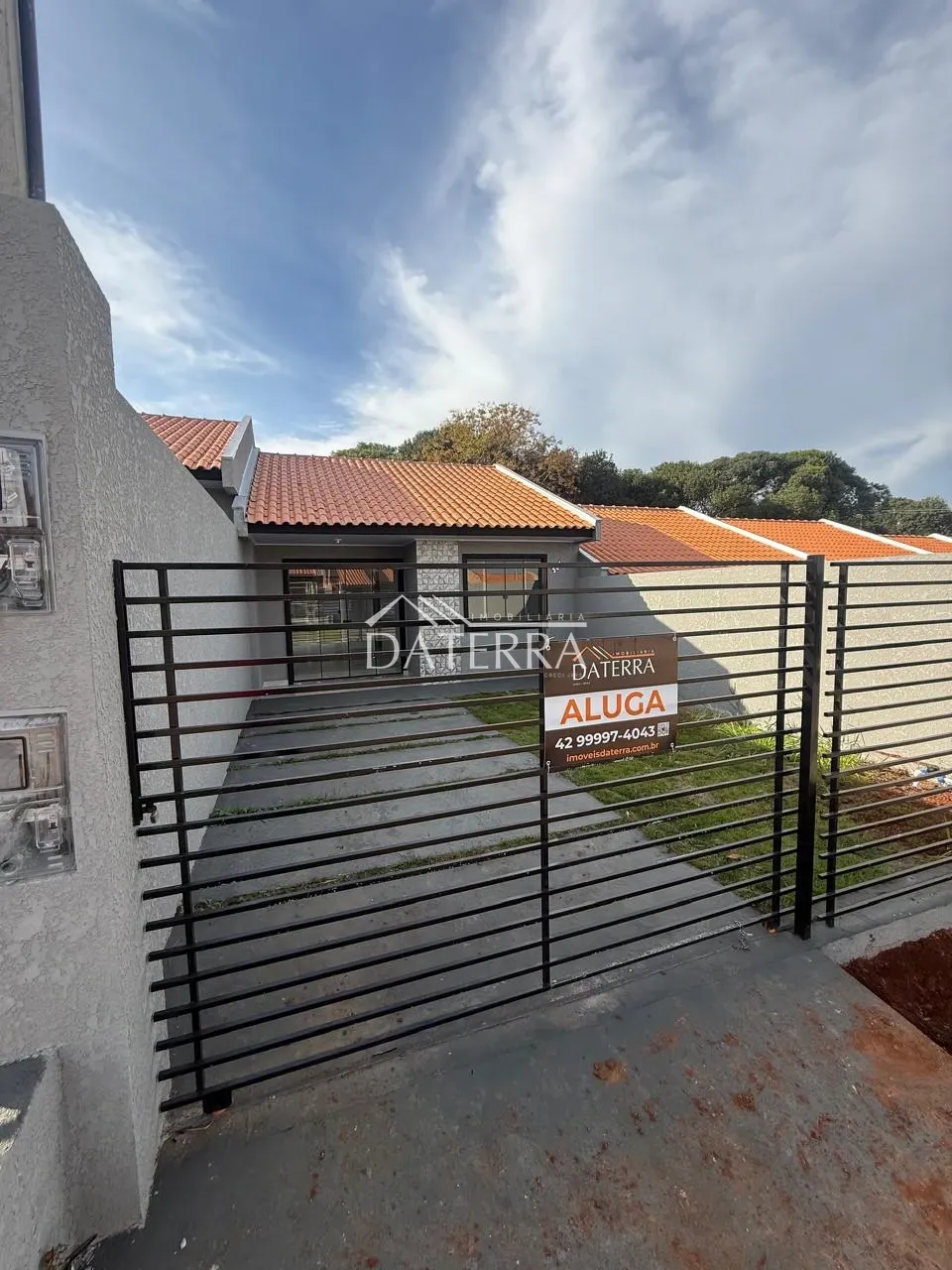 Casa 2 quartos para locação em Uvaranas