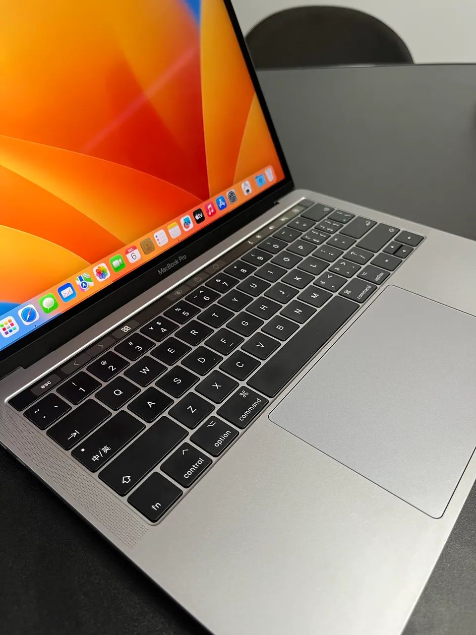 MacBook Pro 2017 | I5 | Touch Bar + ID | 8GB + 256 SSD - Notebooks