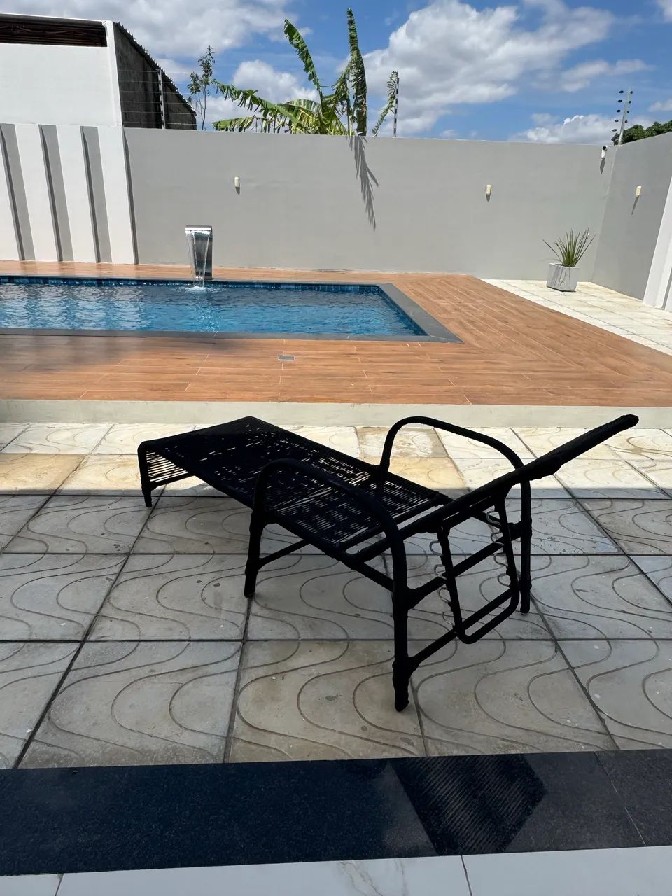 Cadeira de piscina na corda náutica 