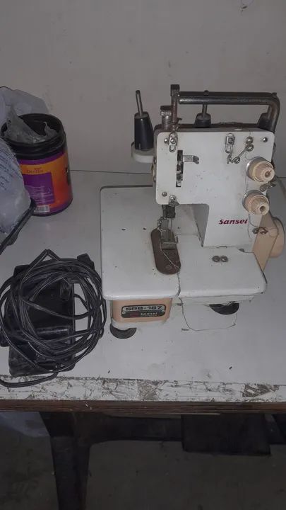 Máquinas de Costura Overlock - Industrial e Residencial - Foto 2