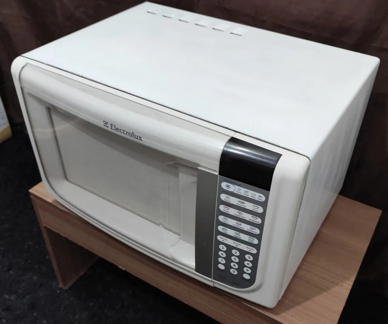 Micro-ondas Electrolux - 30 Litros - Branco (Entrega grátis e garantia) - Foto 3