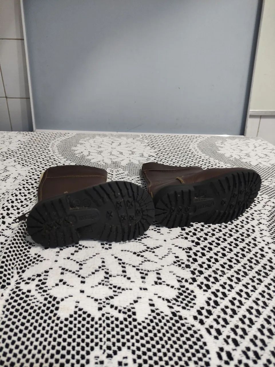 Botas de Couro Marrom Ortopé Bebê ( Tamanho 18) - Foto 6