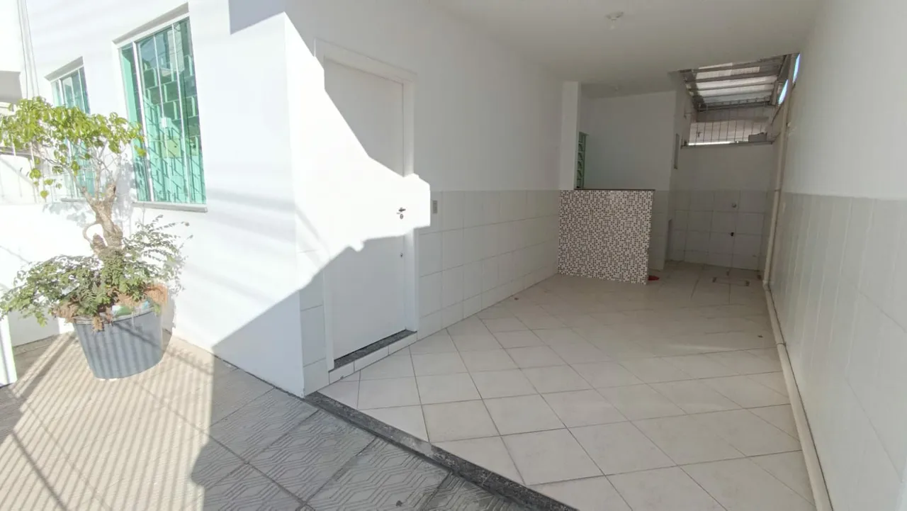Sobrado Geminado Locação Anual