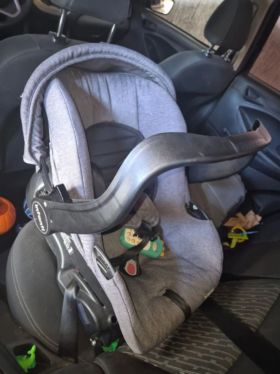 Carrinho Epic lite + bebê conforto + ISOFIX - Infanti / USADO - Foto 5