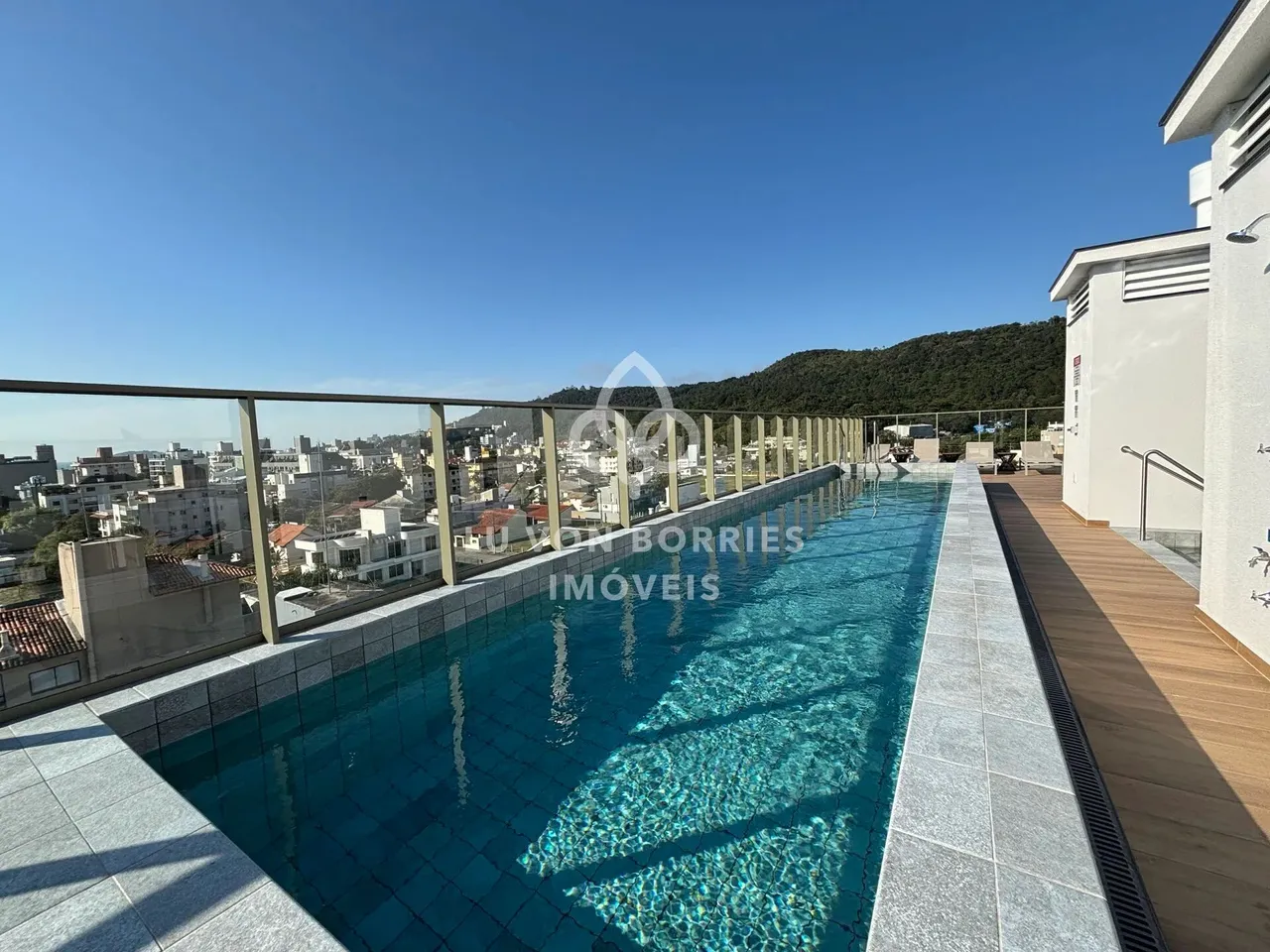 Apartamento à venda no bairro Jurerê - Florianópolis/SC