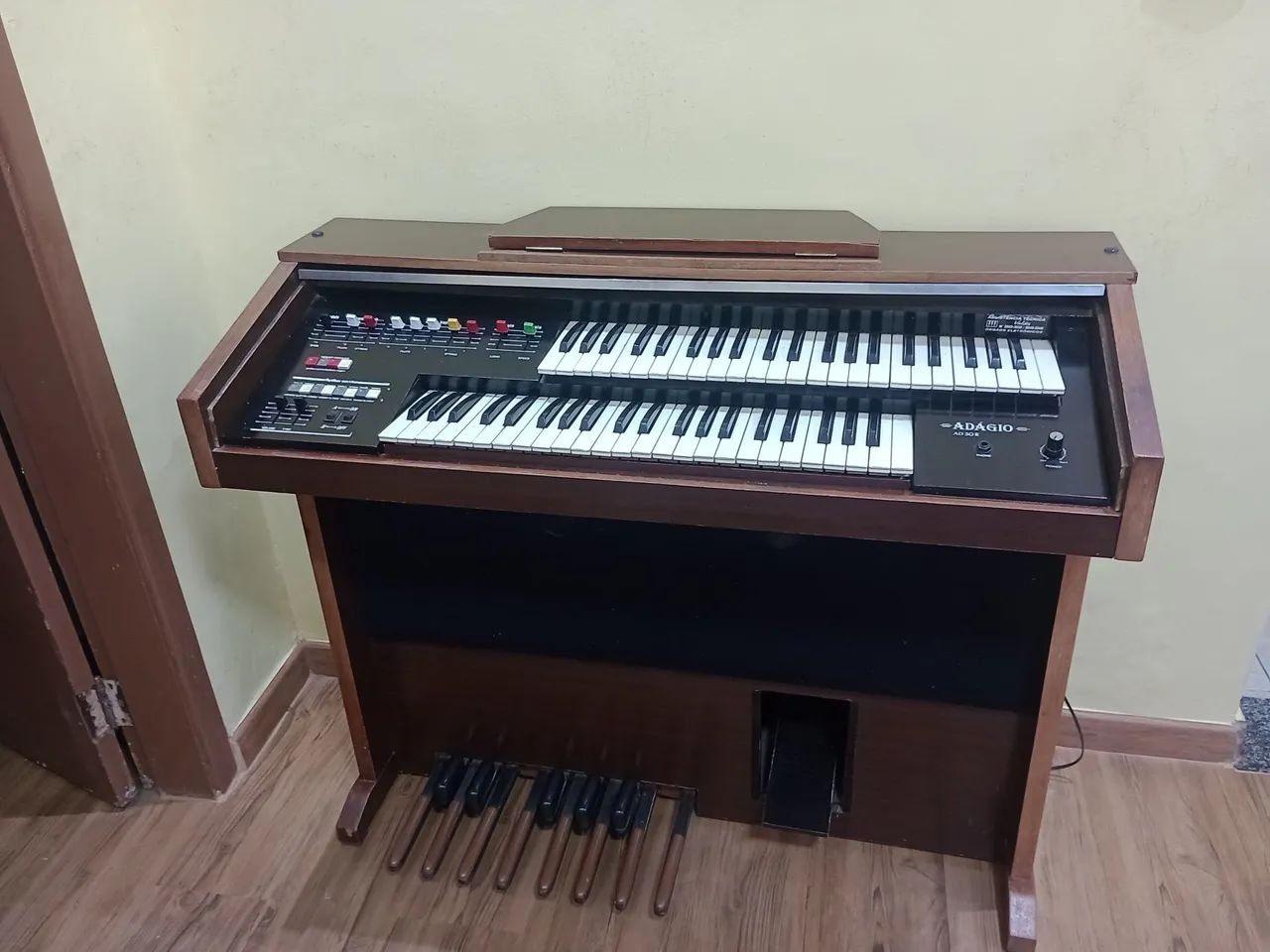 Órgão Eletrônico Adagio - Foto 3