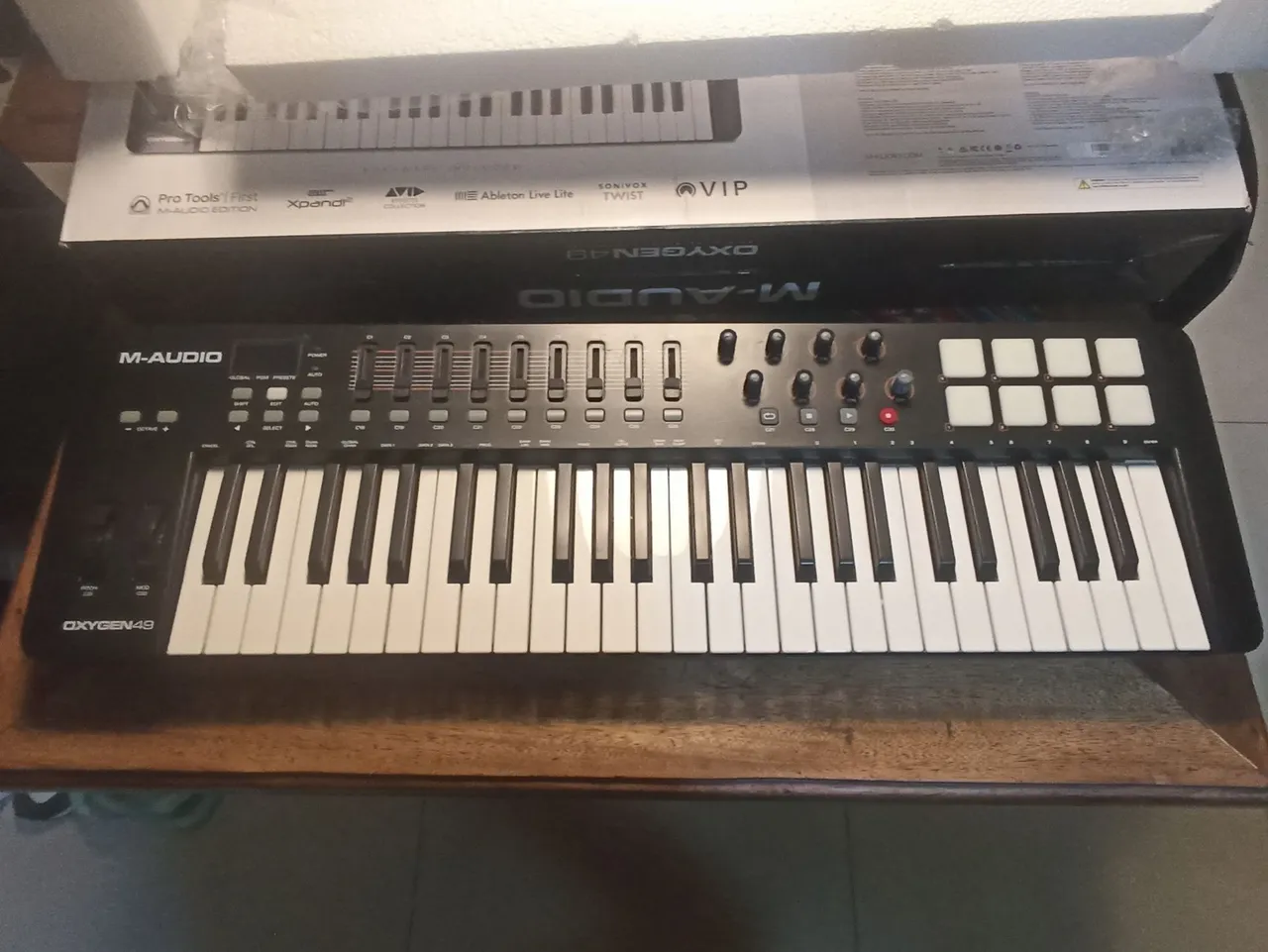 OPORTUNIDADE Teclado M-AUDIO ! NA CAIXA ! NOVO ! OPORTUNIDADE!