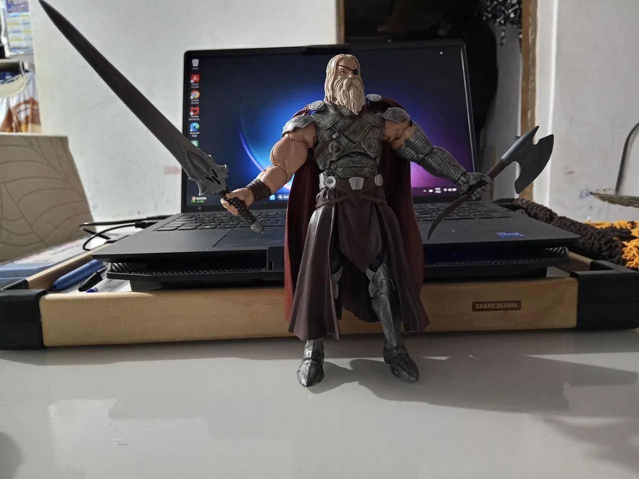 Rei Thor BAF Completa Marvel Legends  - Foto 3
