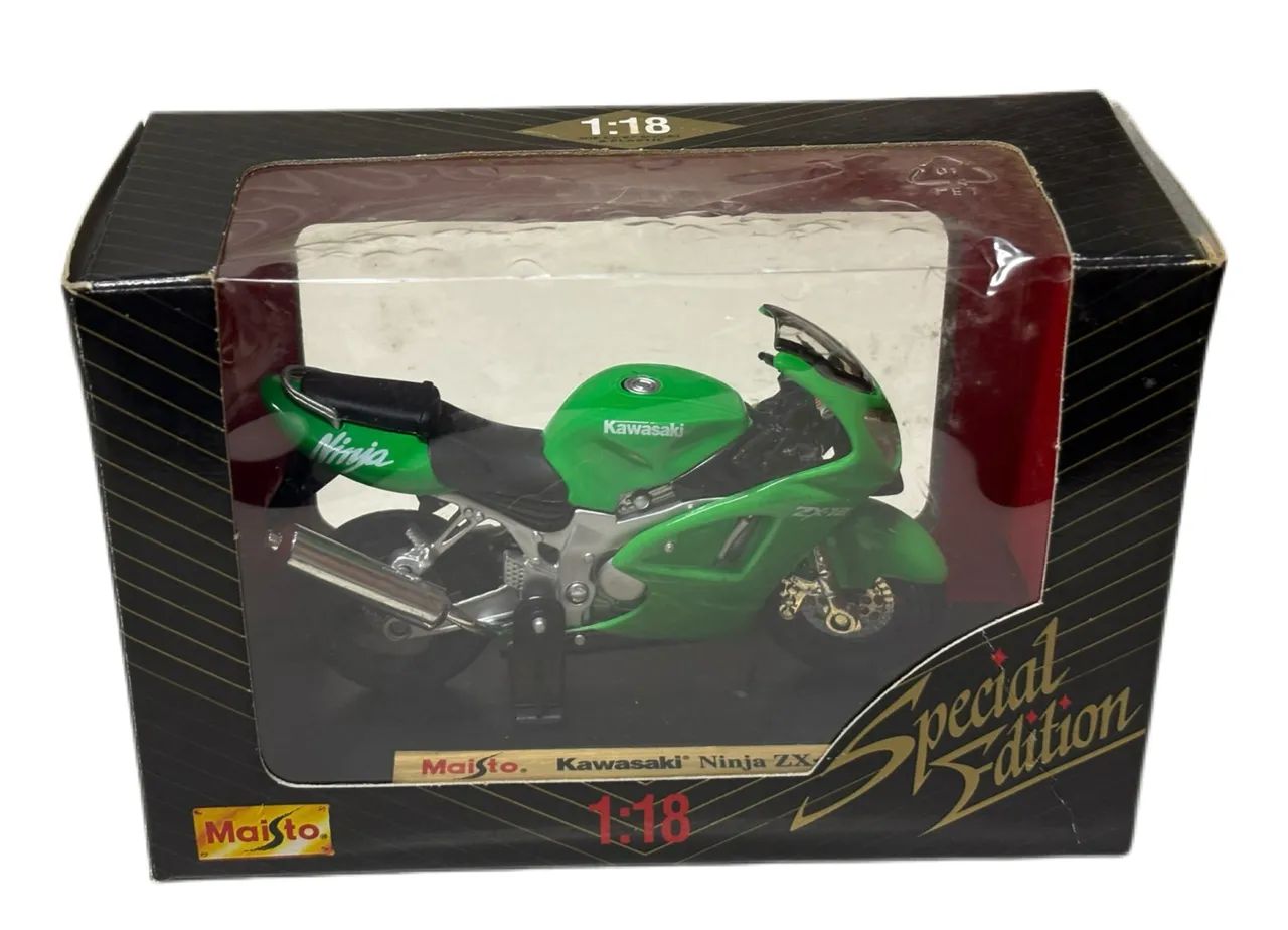 Miniatura Moto Kawasaki Ninja ZX-12 - Maisto 1:18 - Hobbies e