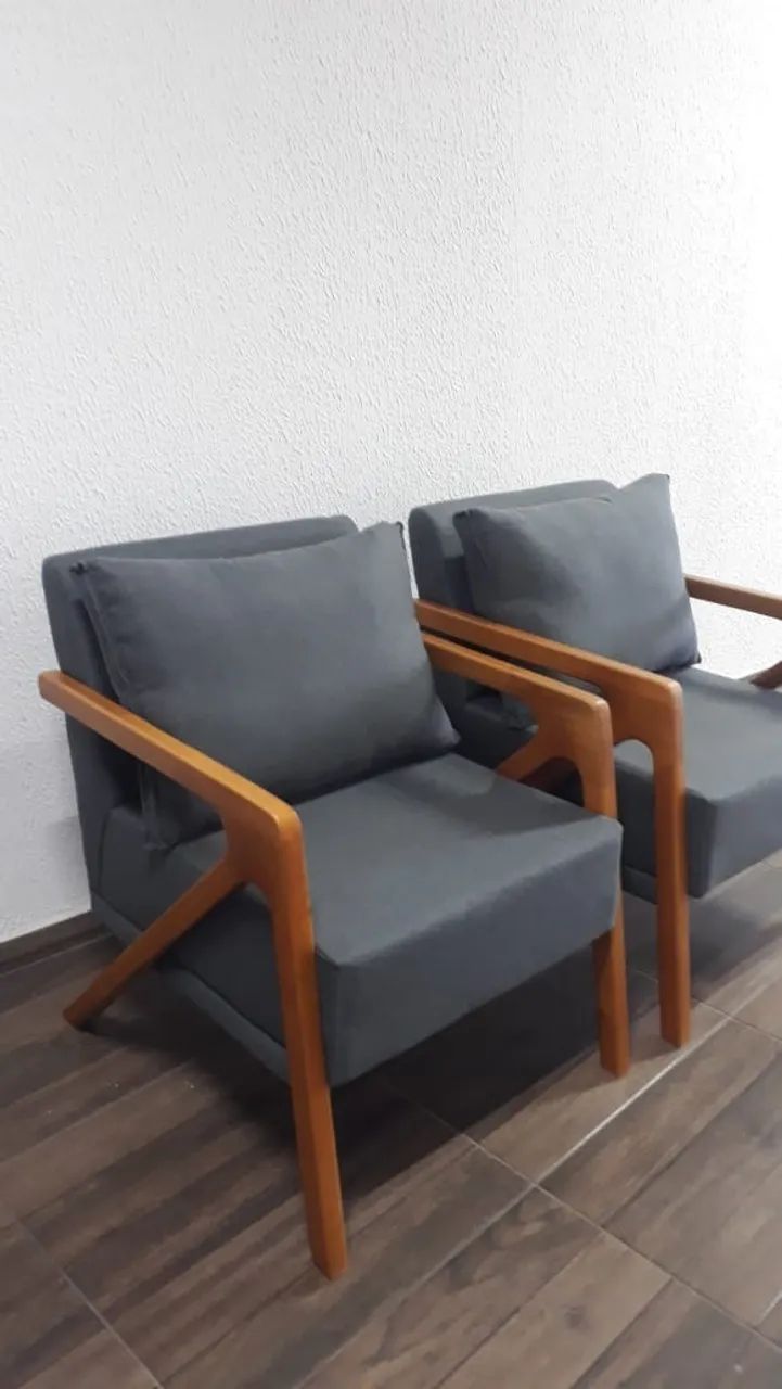 Poltrona Melissa para Sala Base Carvalho Tecido Bouclé e Linho Nova - Foto 2