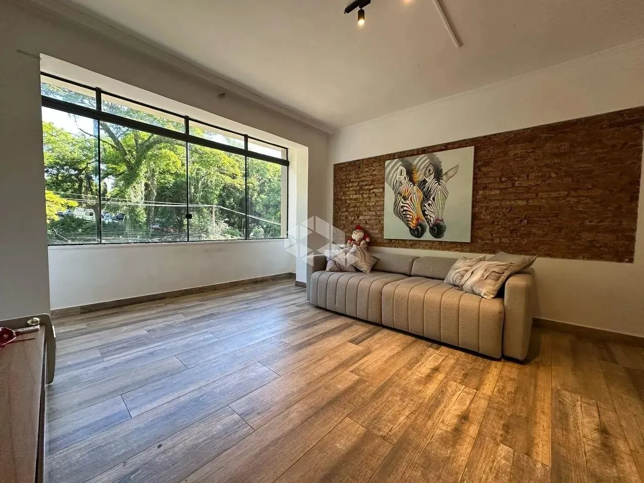 Apartamento à venda com 02 dormitórios e mobiliado no Higienópolis - Porto Alegre/RS