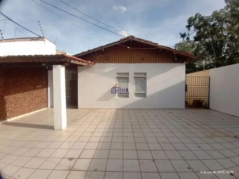 Casa com 3 quarto(s) no bairro Jardim Europa em Cuiabá - MT