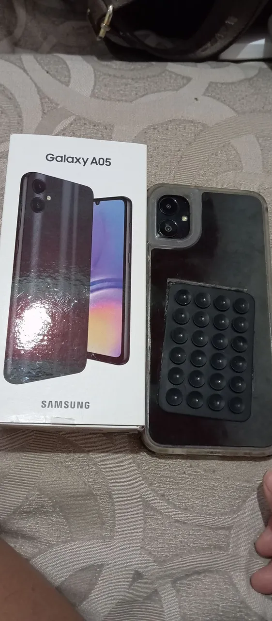 Samsung A05,semi novo