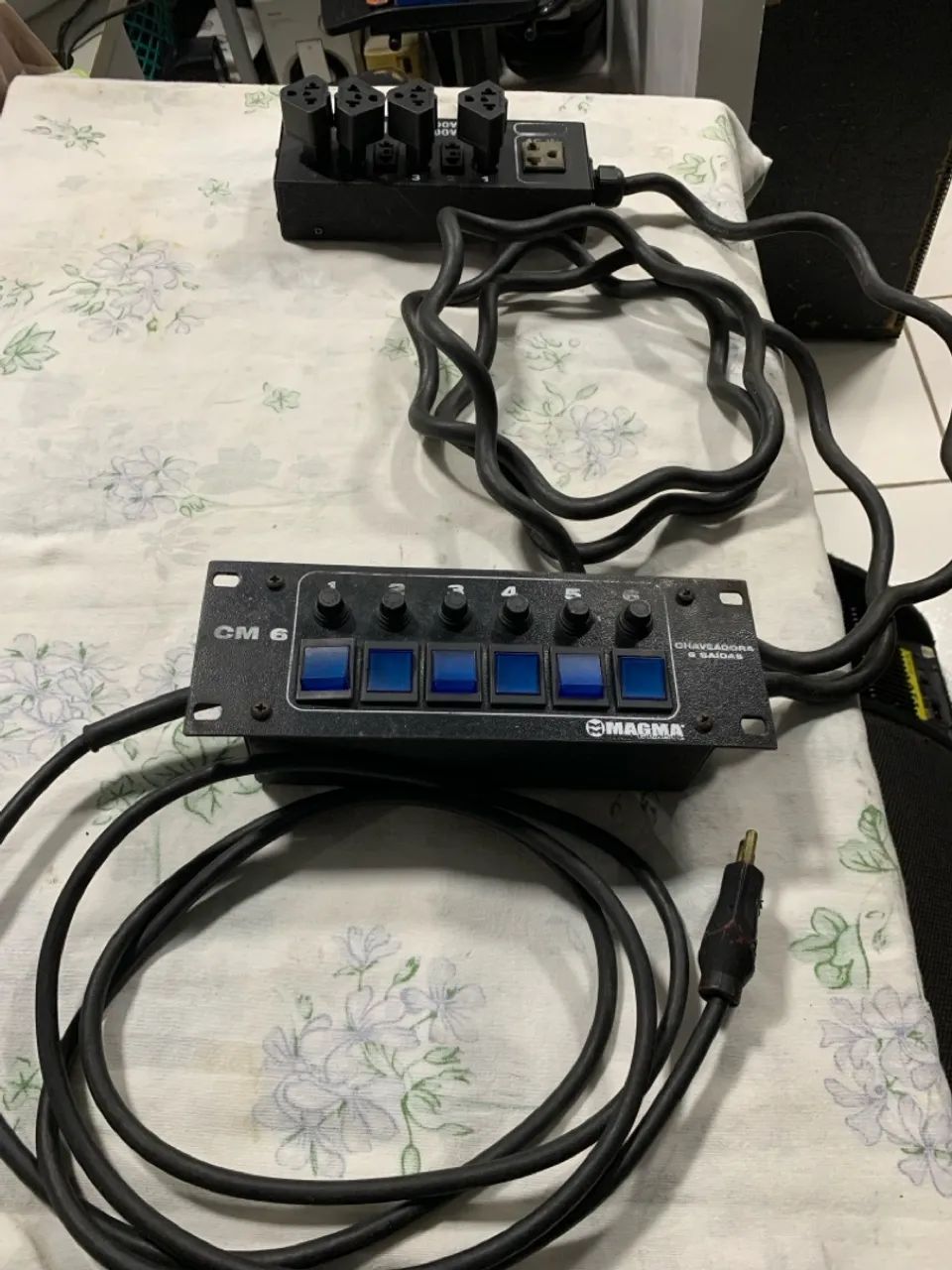 Vendo Extensão com Painel de Interruptores. - Foto 4