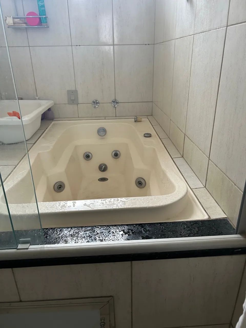 Banheira com hidromassagem - Foto 2