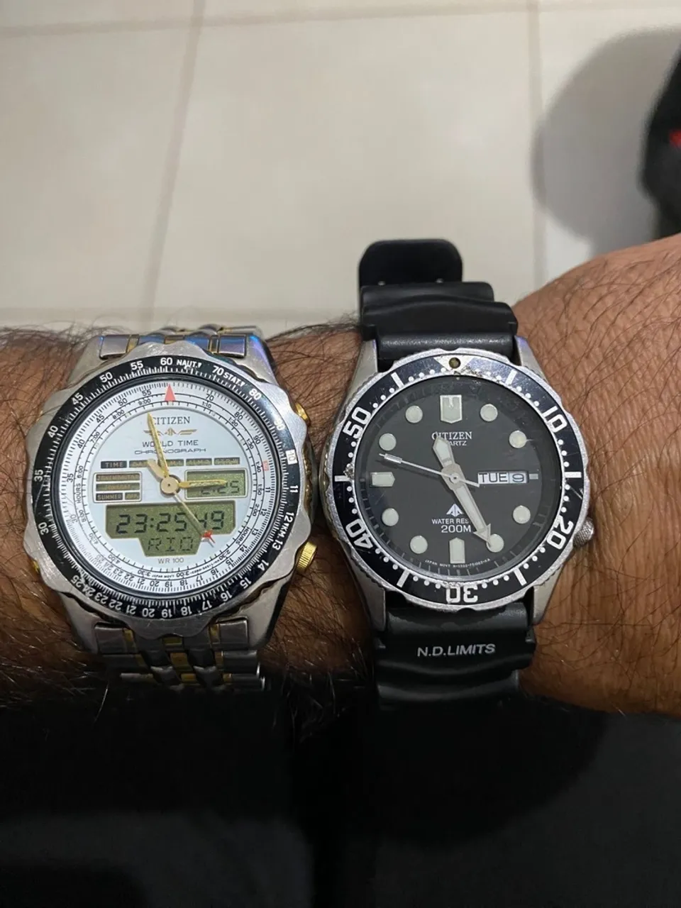 Relógios Citizen: World Time e Diver