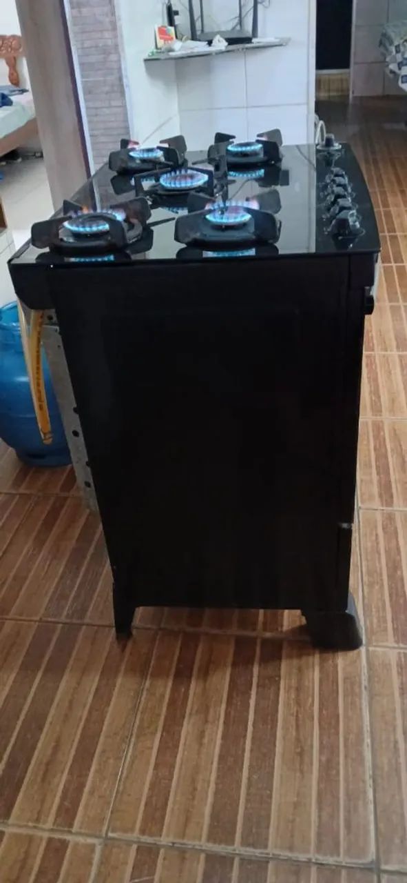 Vende-se fogão 5 bocas mesa de vidro  - Foto 3