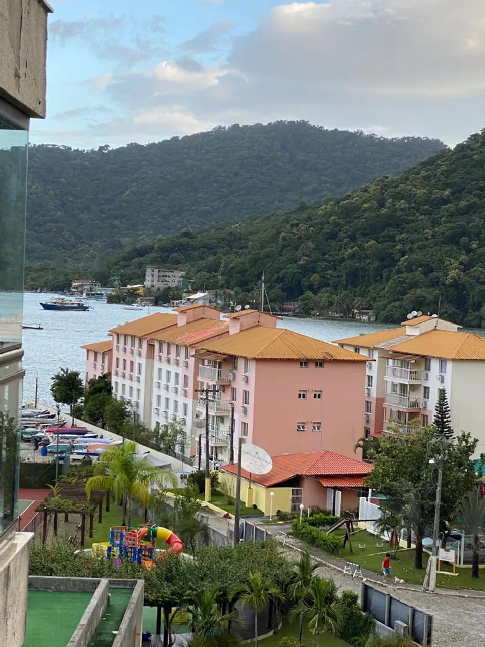 Apartamento para Venda Mangaratiba / RJ Itacurussá - 2 quartos sendo 1 suite