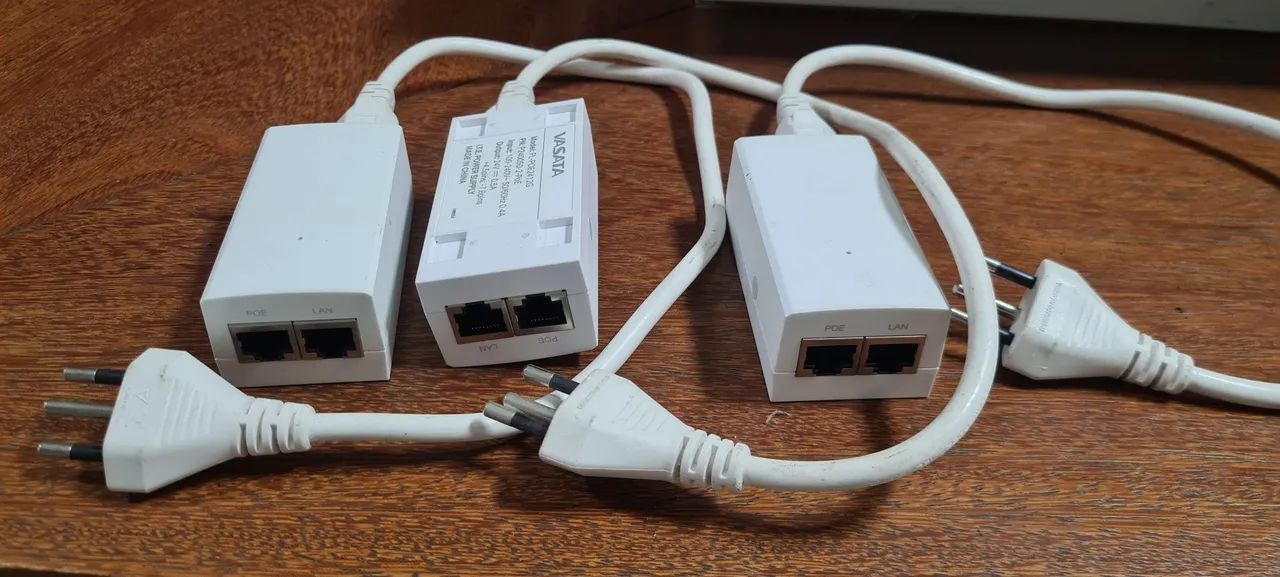 injetor PoE (Power over Ethernet) da marca VASATA, modelo PL-POE2412G.  - Foto 3