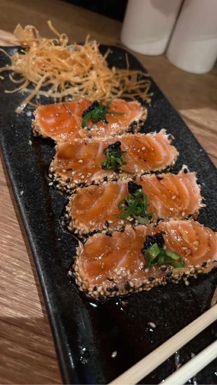AUXILIAR DE SUSHIMAN