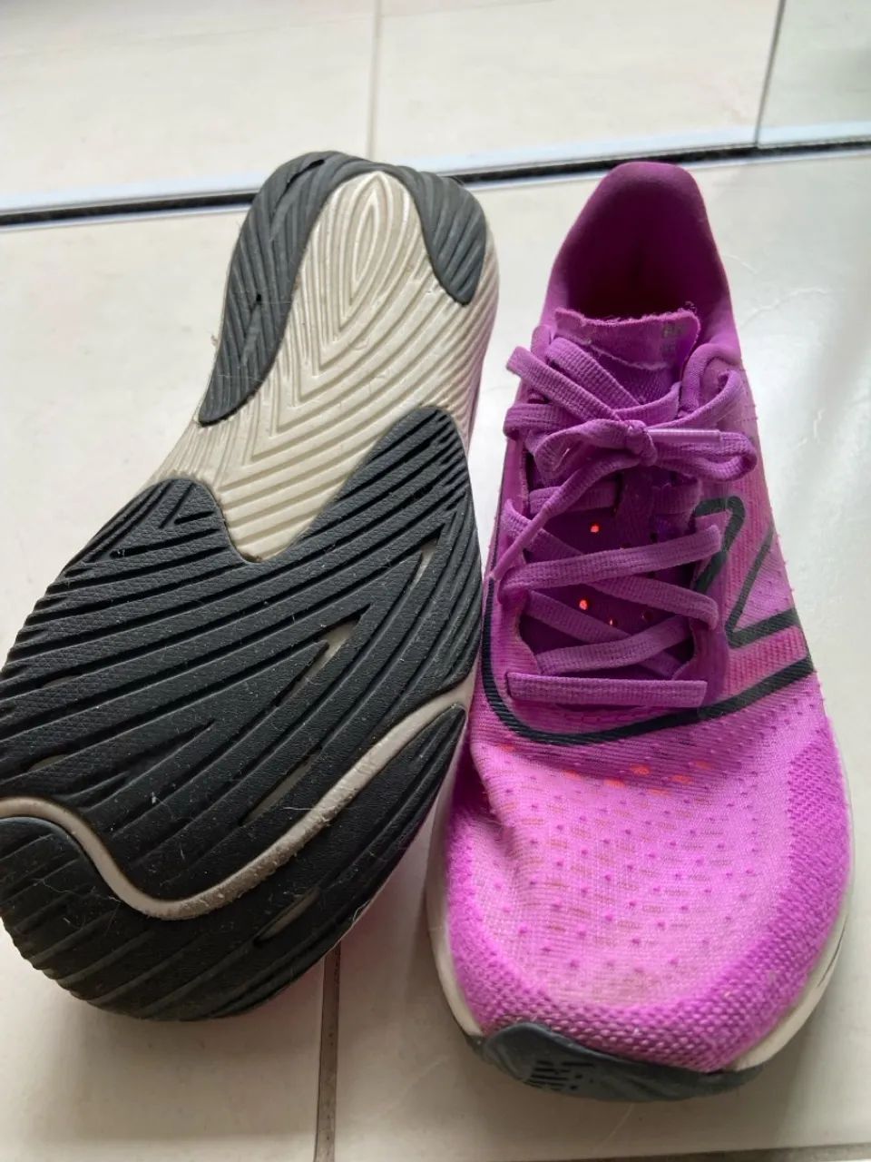  TÊNIS feminino 36 original marca NewBalance  - Foto 4