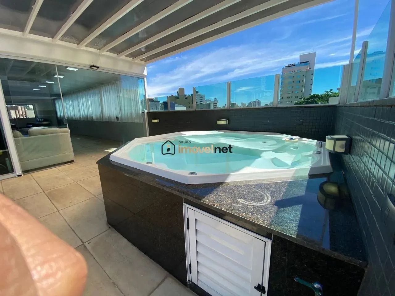 COBERTURA 287m² - 4 QUARTOS - 2 SUÍTES - 4 VAGAS - CIDADE NOVA