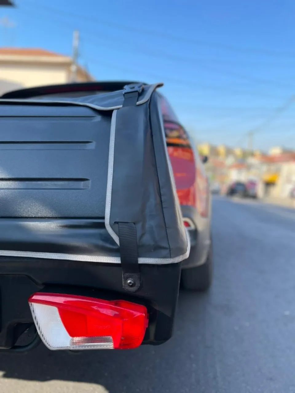 Suporte Bagageiro Thule ONTO Usado impecável - Foto 5