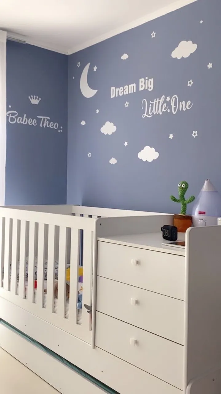 Berço com Cômoda Integrada - Ideal para o Quarto do Bebê