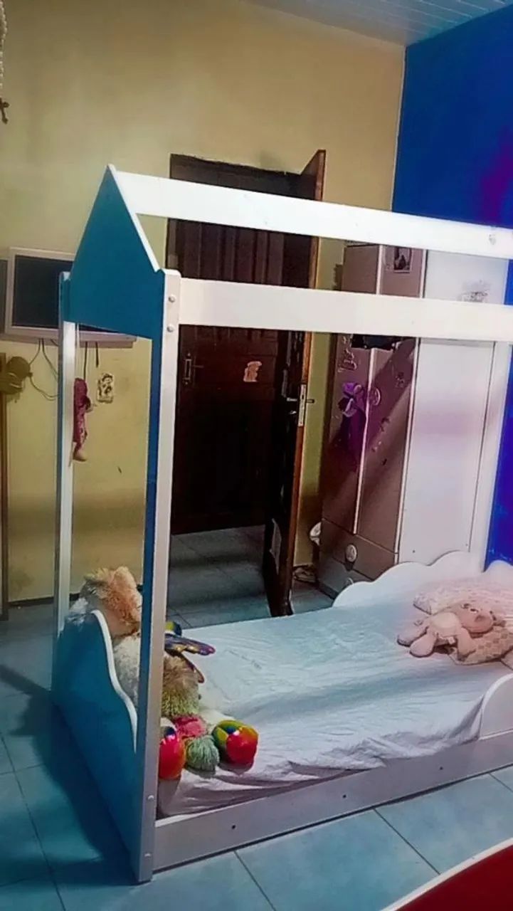 Cama infantil modelo casinha 