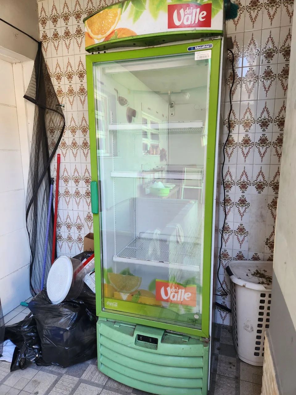 Refrigerador expositor vertical - Geladeiras e Freezers - Cristal