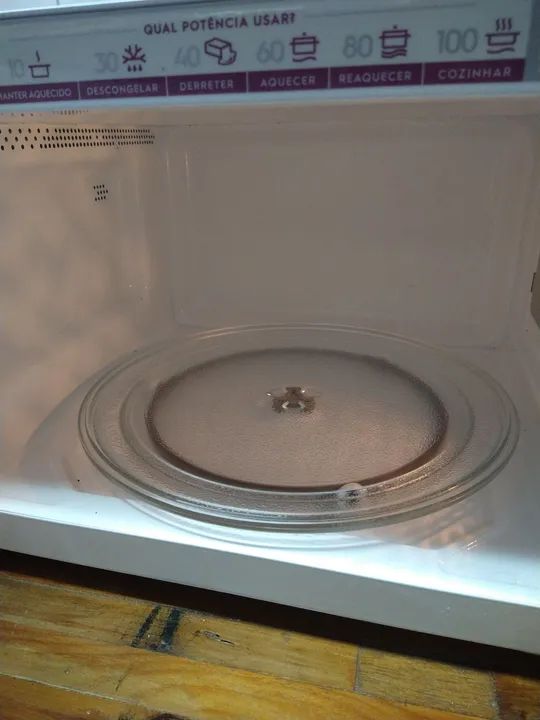 Microondas Eletrolux Meo44 - 220v - Branco - pouco uso - excelente estado de conservação - Foto 6