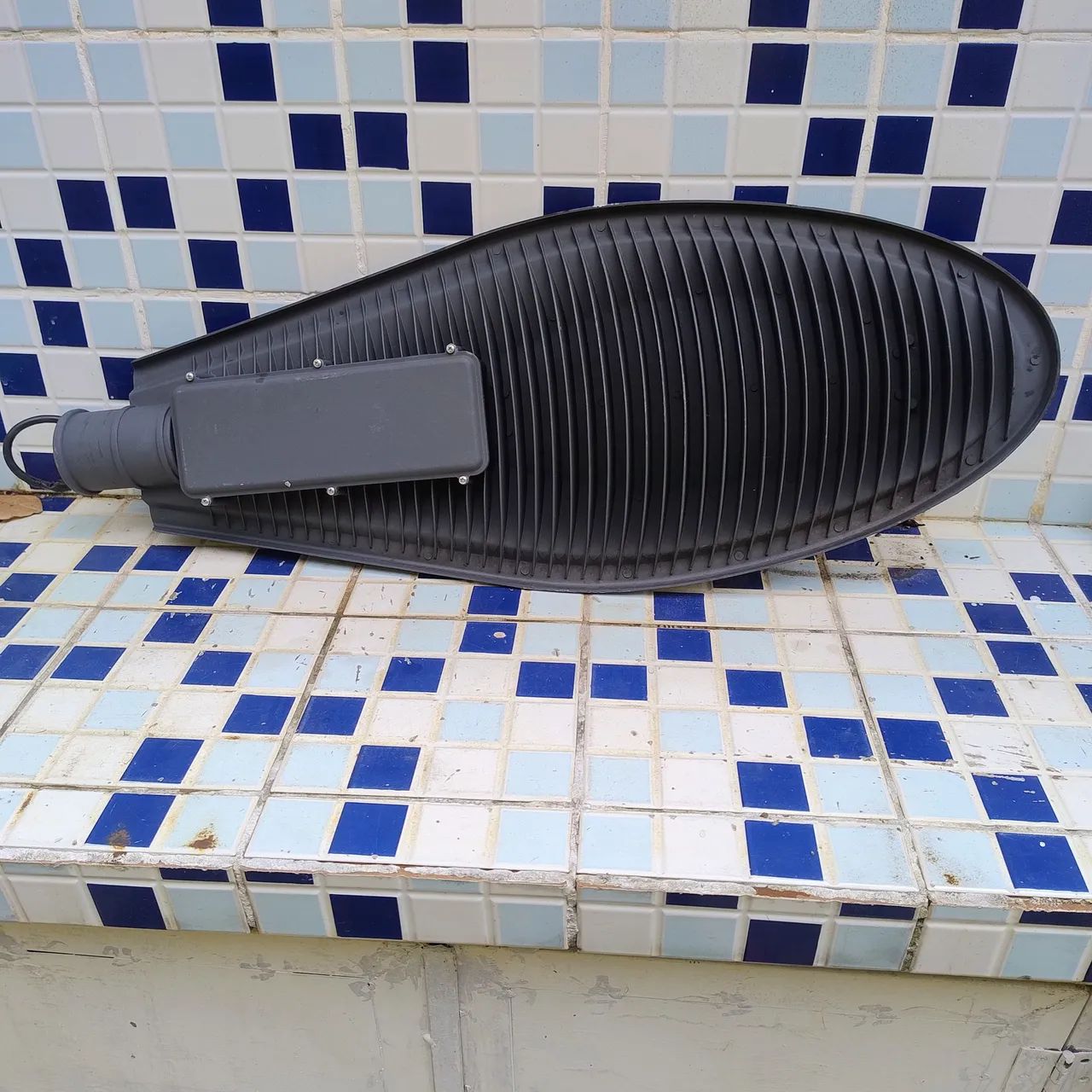 Refletor LED 3 Lâmpadas - Iluminação Potente - Foto 2