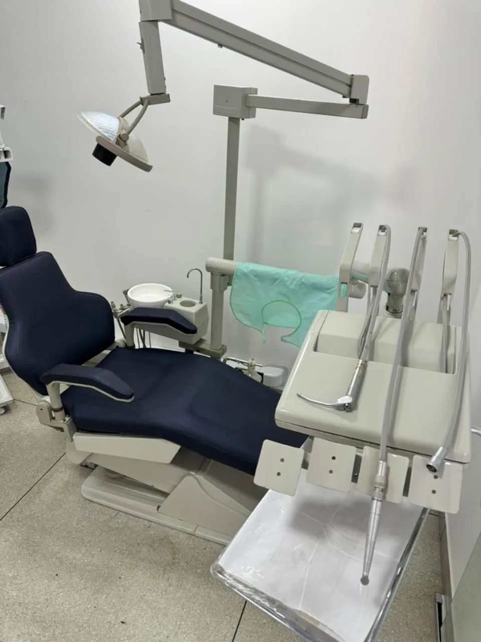 Cadeira Odontológica Completa  - Foto 3