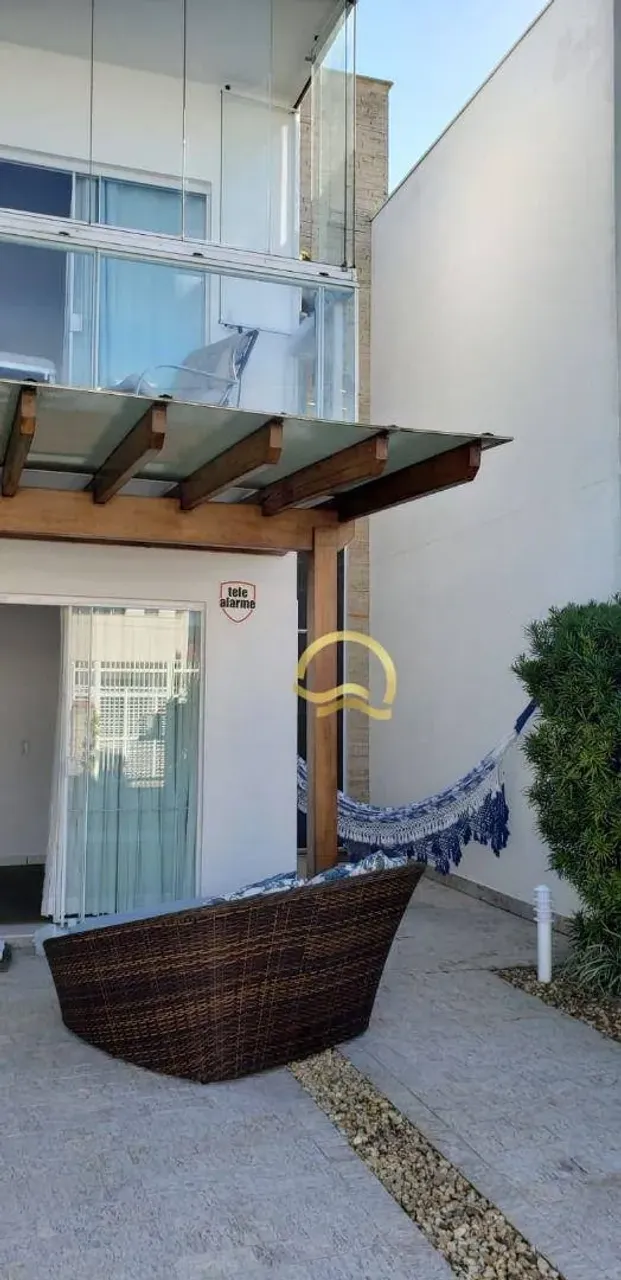 Sobrado com 2 dormitórios para alugar, 100 m² por R$ 3.390,00/mês - Itajuba - Barra Velha/