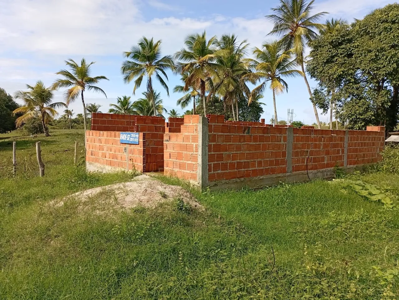 Vendo terreno com casa no povoado canal