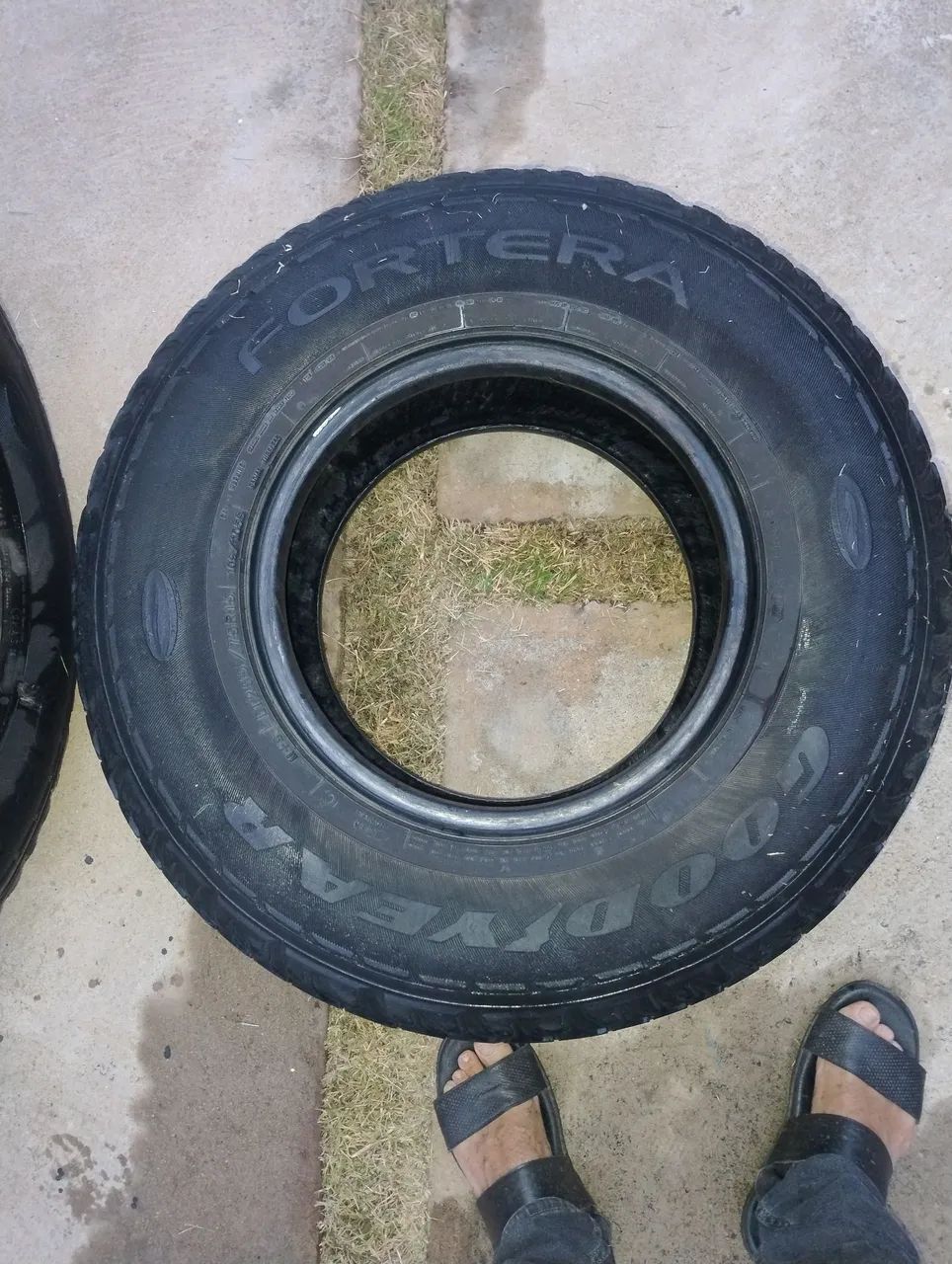 Pneu Goodyear Fortera 255x75x15